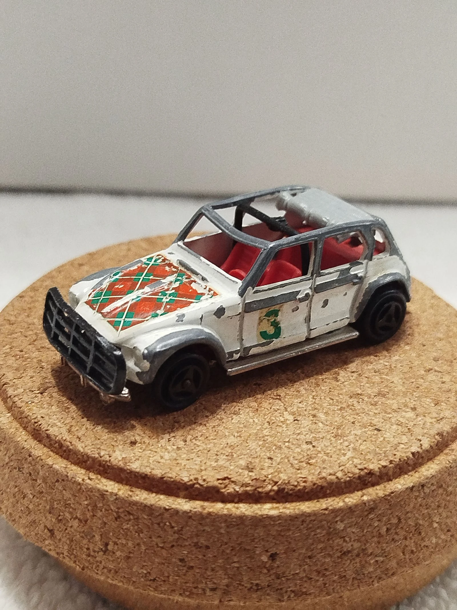 Voiture Majorette Diane Rally 